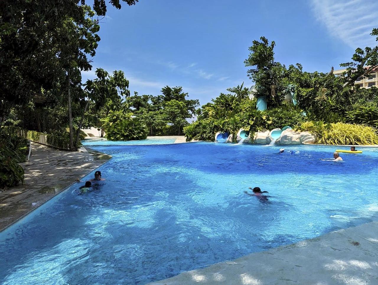 Dominiks Stylish Resort Gem Ocean View Pool Queen Bed At Tambuli 8 Floor Fast Wifi Lapu-Lapu City Exterior foto