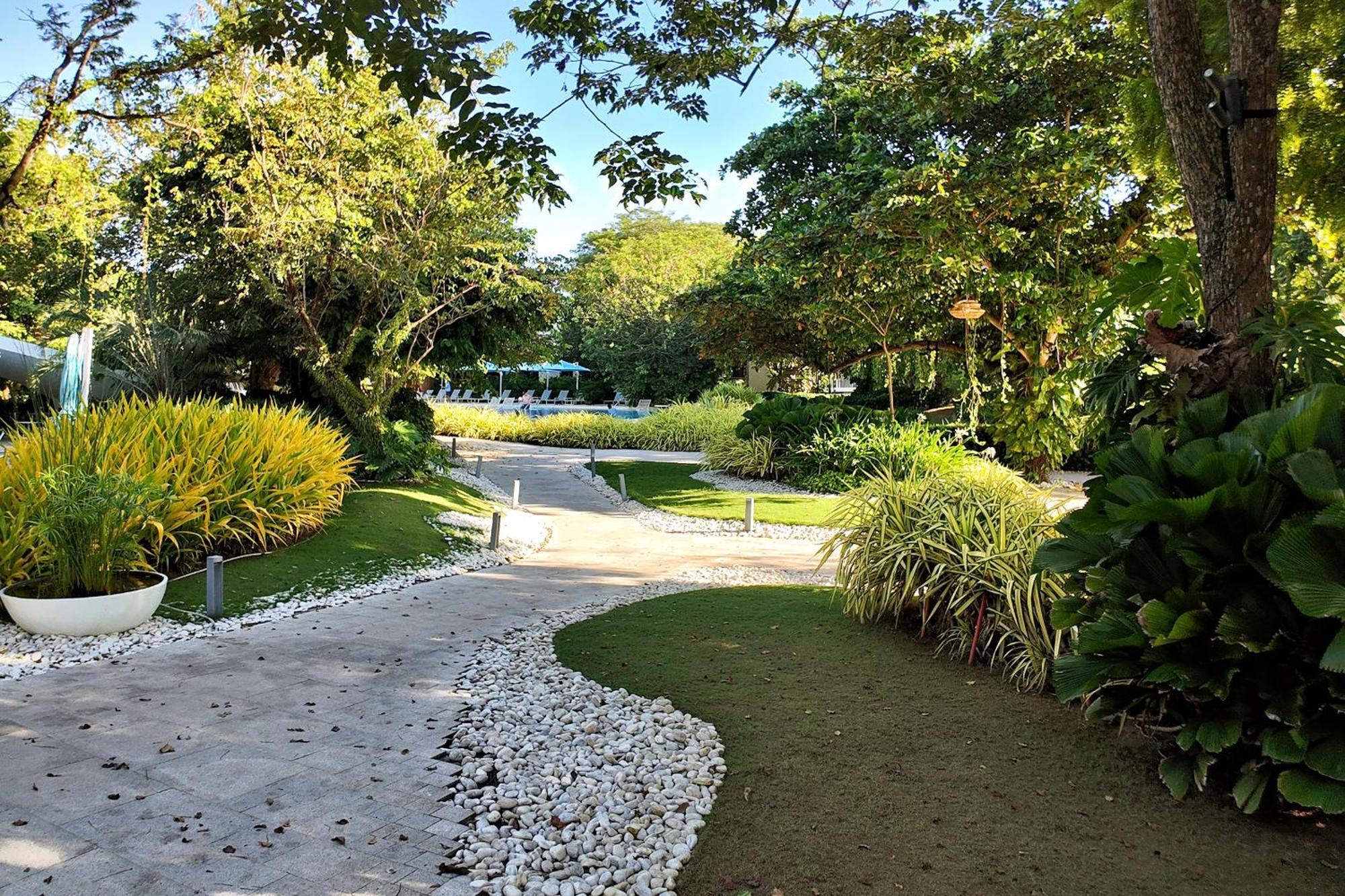 Dominiks Stylish Resort Gem Ocean View Pool Queen Bed At Tambuli 8 Floor Fast Wifi Lapu-Lapu City Exterior foto