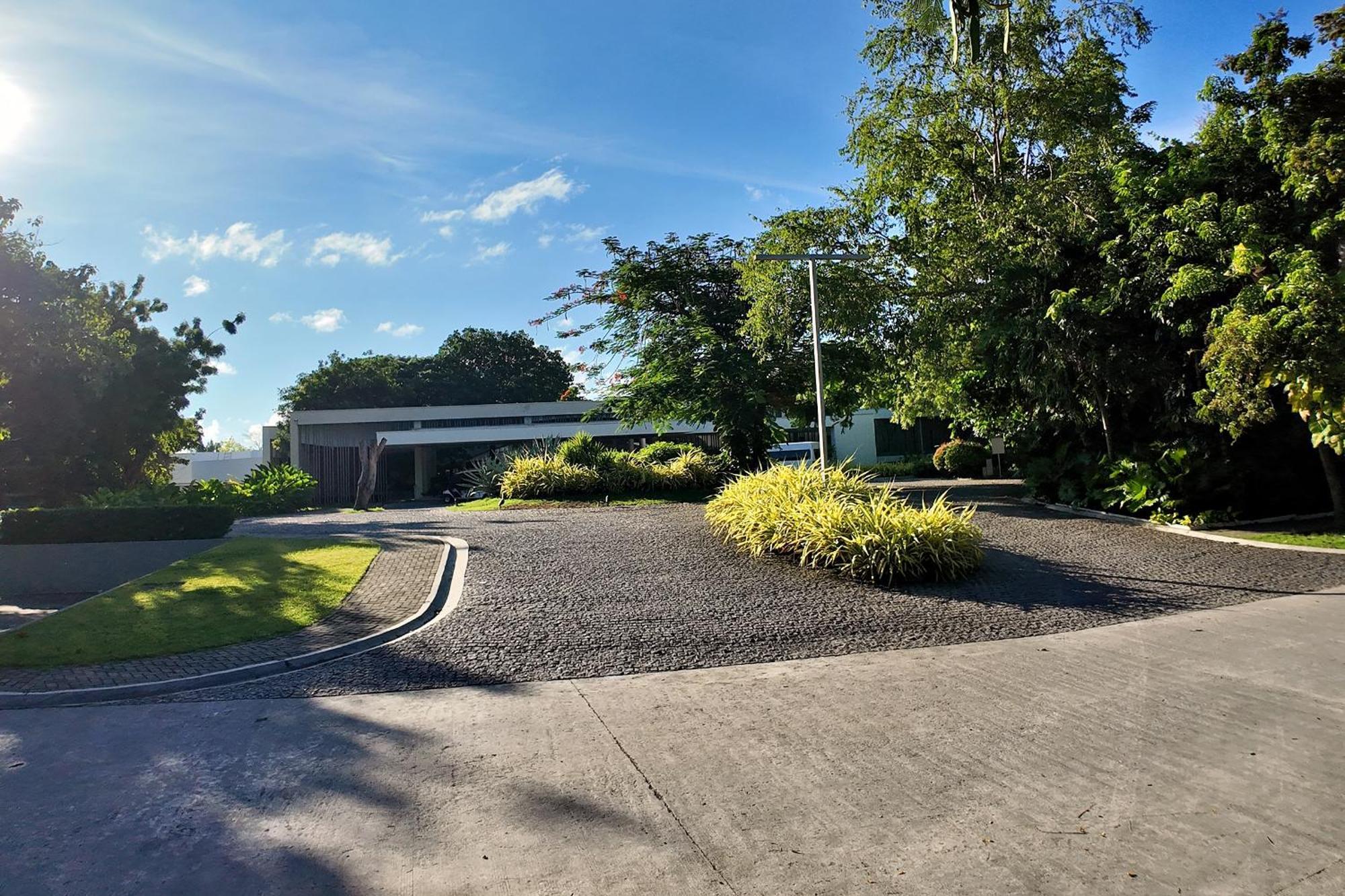 Dominiks Stylish Resort Gem Ocean View Pool Queen Bed At Tambuli 8 Floor Fast Wifi Lapu-Lapu City Exterior foto